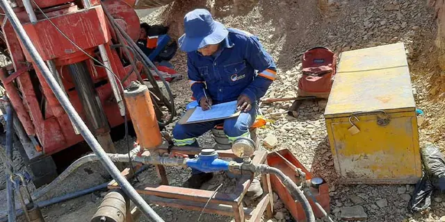 Equipo de Geoinfra: control de los trabajos geotécnicos
