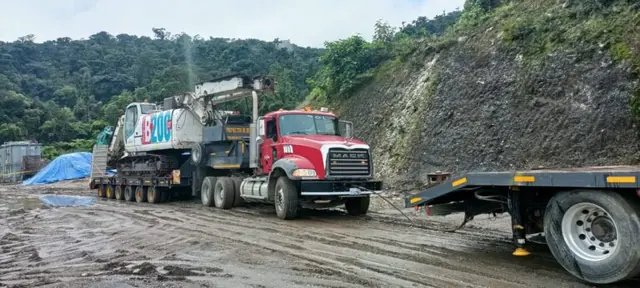 Fotografía 2 de los trabajos geotécnicos de Geoinfra