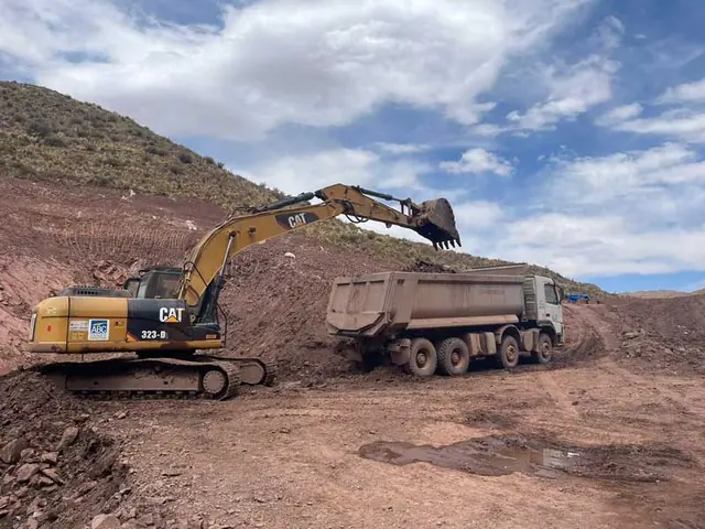 Maquinaria de Geoinfra en trabajos geotécnicos